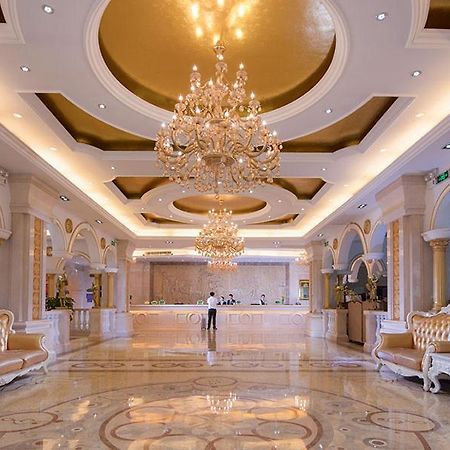 Vienna Hotel Guangzhou Airport 2 Екстер'єр фото