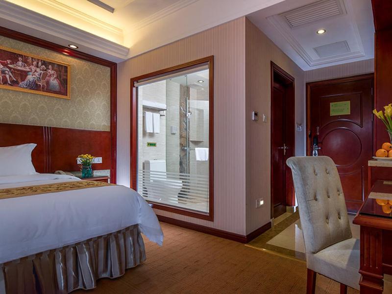 Vienna Hotel Guangzhou Airport 2 Екстер'єр фото