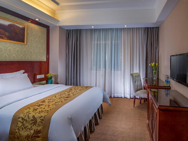 Vienna Hotel Guangzhou Airport 2 Екстер'єр фото