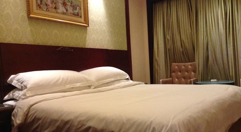 Vienna Hotel Guangzhou Airport 2 Екстер'єр фото