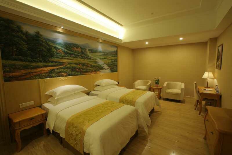 Vienna Hotel Guangzhou Airport 2 Екстер'єр фото